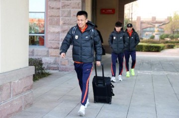 kaiyun sports-3天1战争冠组捉对厮杀 泰山连战强敌榜首不好坐