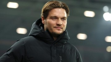 移动应用-客胜重回前四新年全取9分 多特锋线面临幸福烦恼