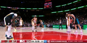 分差28分！比赛还剩5分钟 杨瀚森披挂上阵